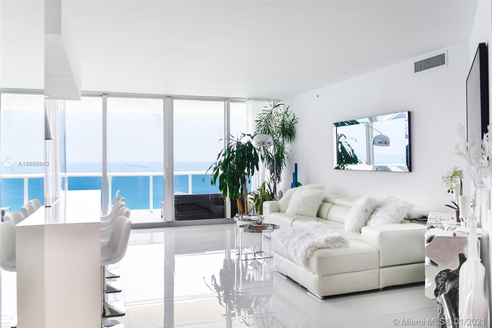 GREEN DIAMOND CONDO - Residential