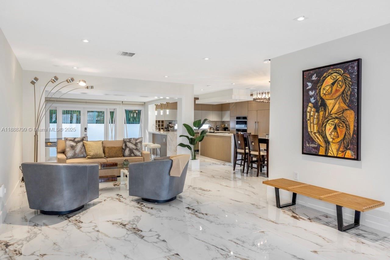 CRYSTAL VIEW - Residential Lease
