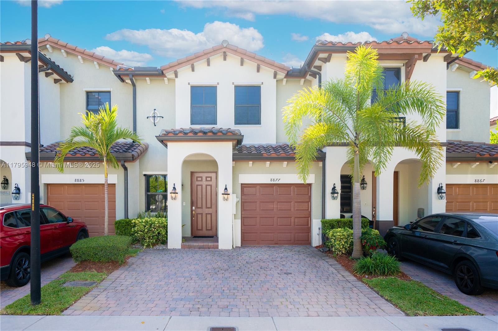 Property for Sale at 8877 Nw 103rd Ave, Doral, Miami-Dade County, Florida - Bedrooms: 3 
Bathrooms: 3  - $669,000