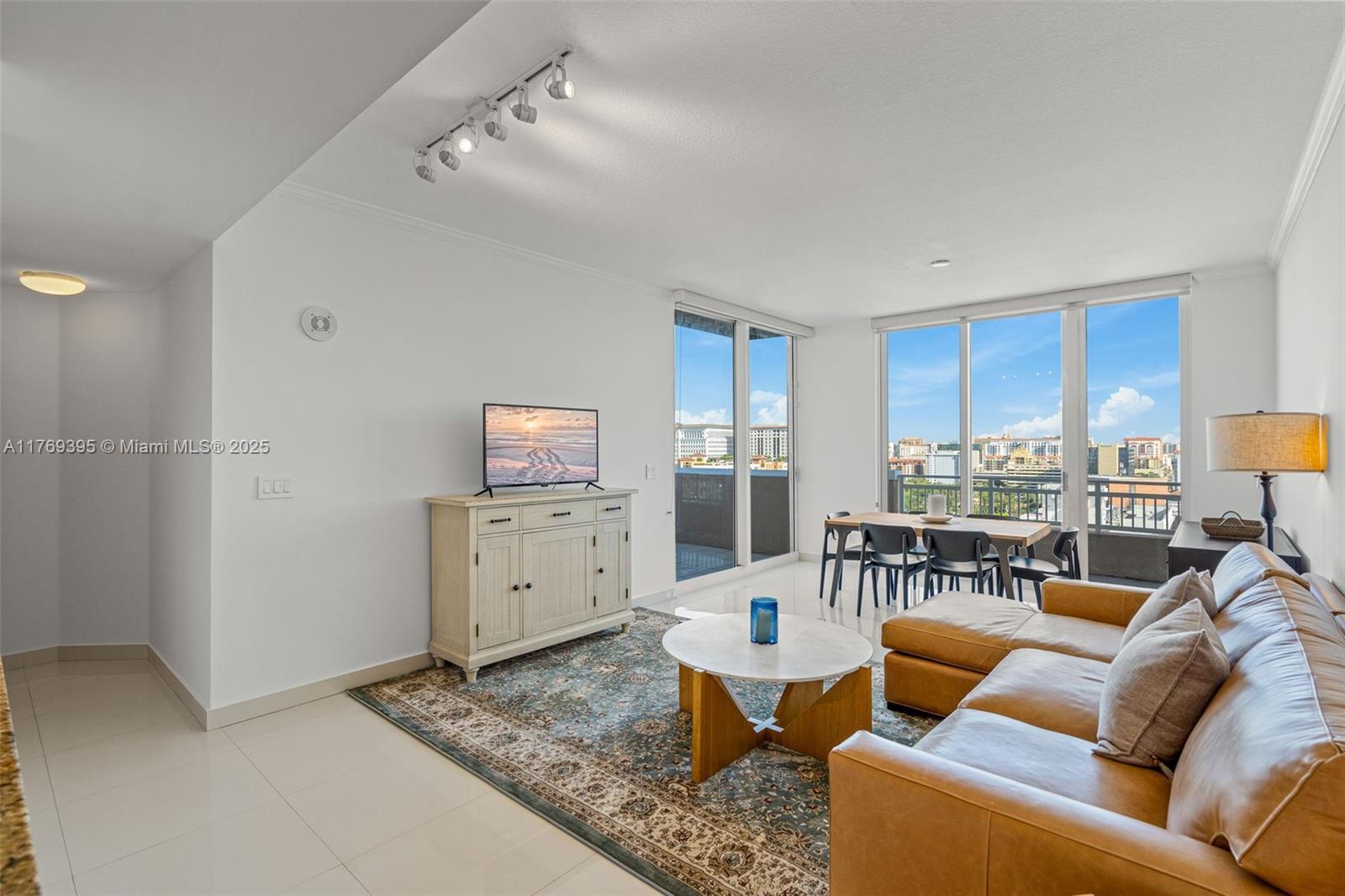 2665 SW 37th Ave PH1610