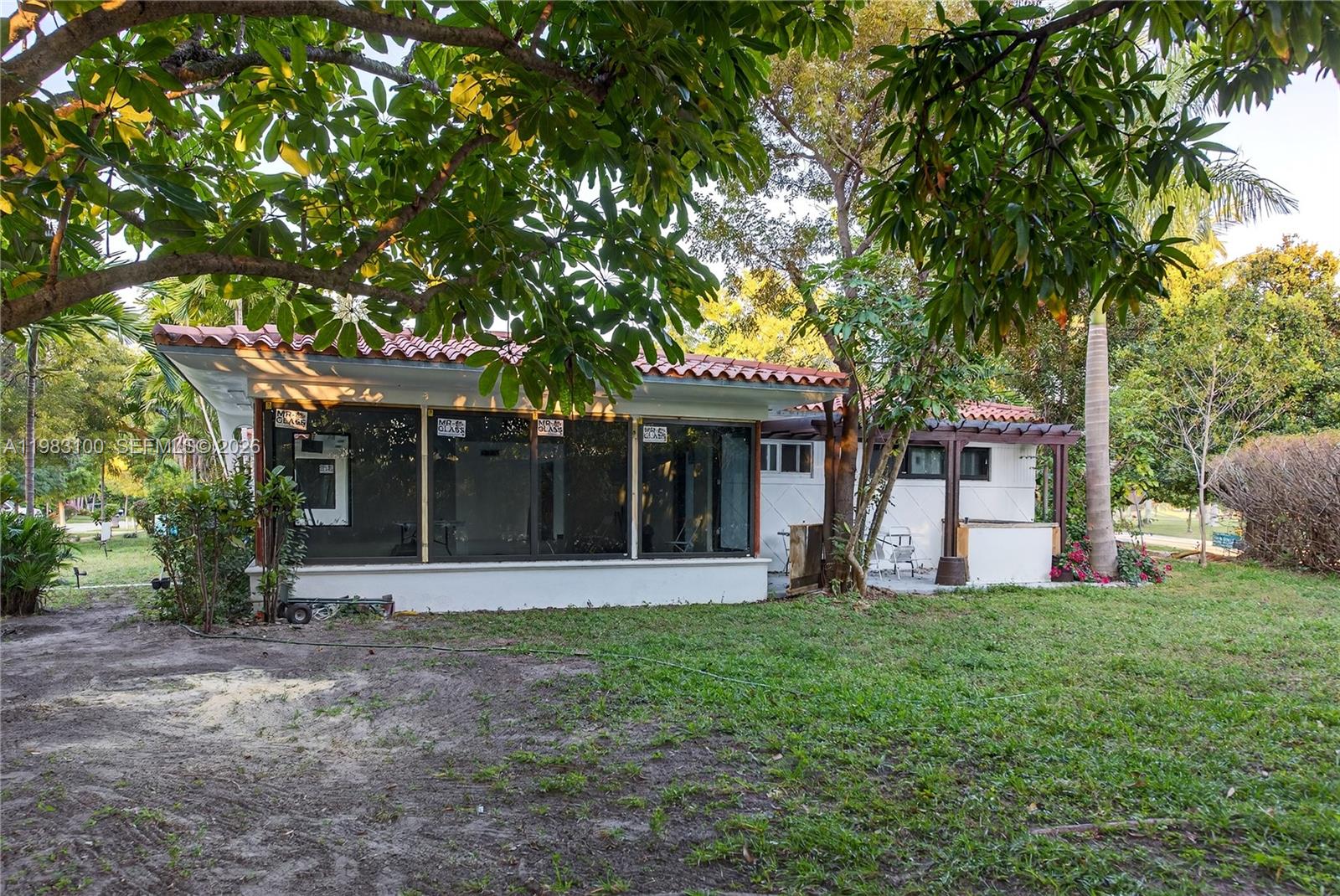 NORMANDY GOLF COURSE - Residential Lease