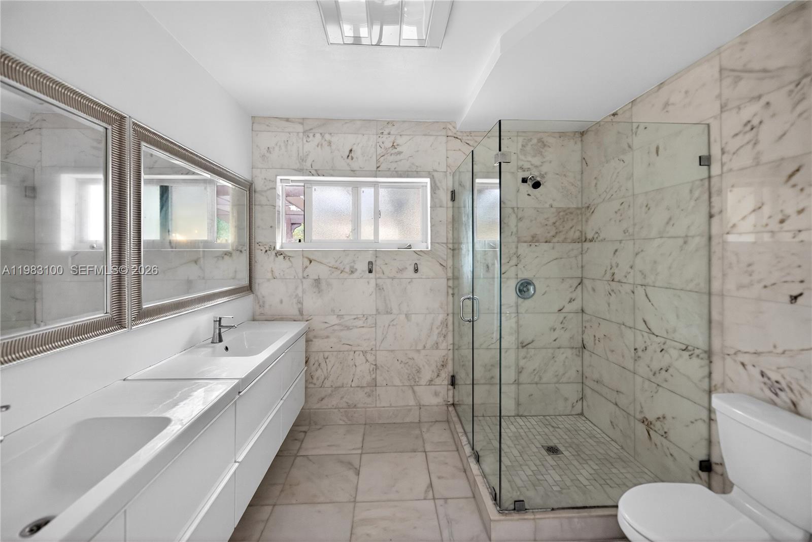 NORMANDY GOLF COURSE - Residential Lease