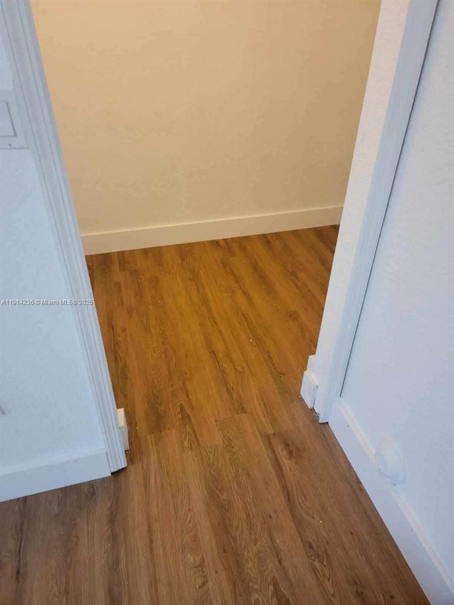 LEEWARD AT ISLANDS AT DOR - Residential Lease