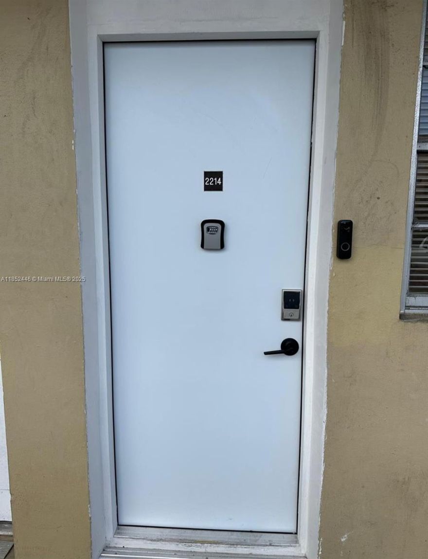 Remodeled unit in the Knights Inn motel. 
Perfect for investors! This hotel-condo is in a prime location in downtown Hallandale. Located directly across from The Diplomat Golf Resort & Spa. The unit is fully furnished and ready to rent from day one. It can be part of the hotel rental program or managed by the owner. Building amenities include heated pool, fitness room, restaurant, and more.