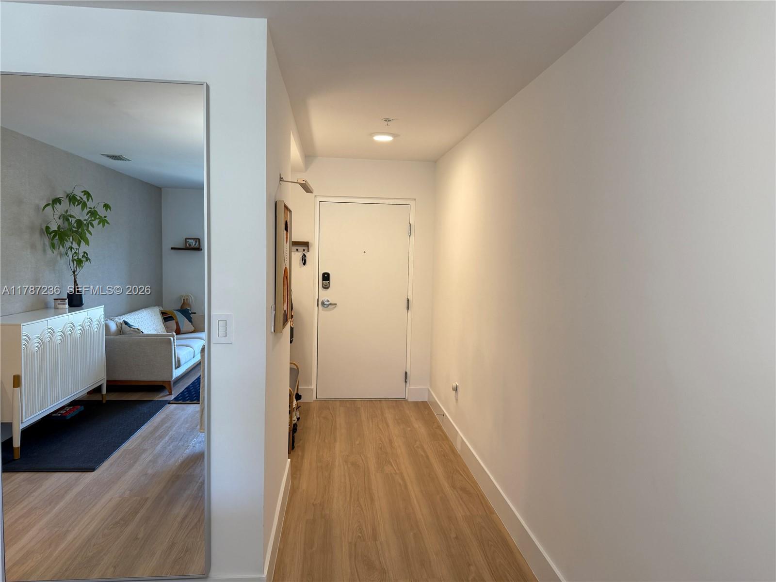 ISLANDS AT DORAL 1ST ADDI - Residential