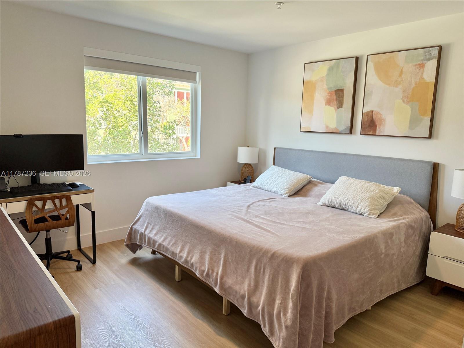 ISLANDS AT DORAL 1ST ADDI - Residential