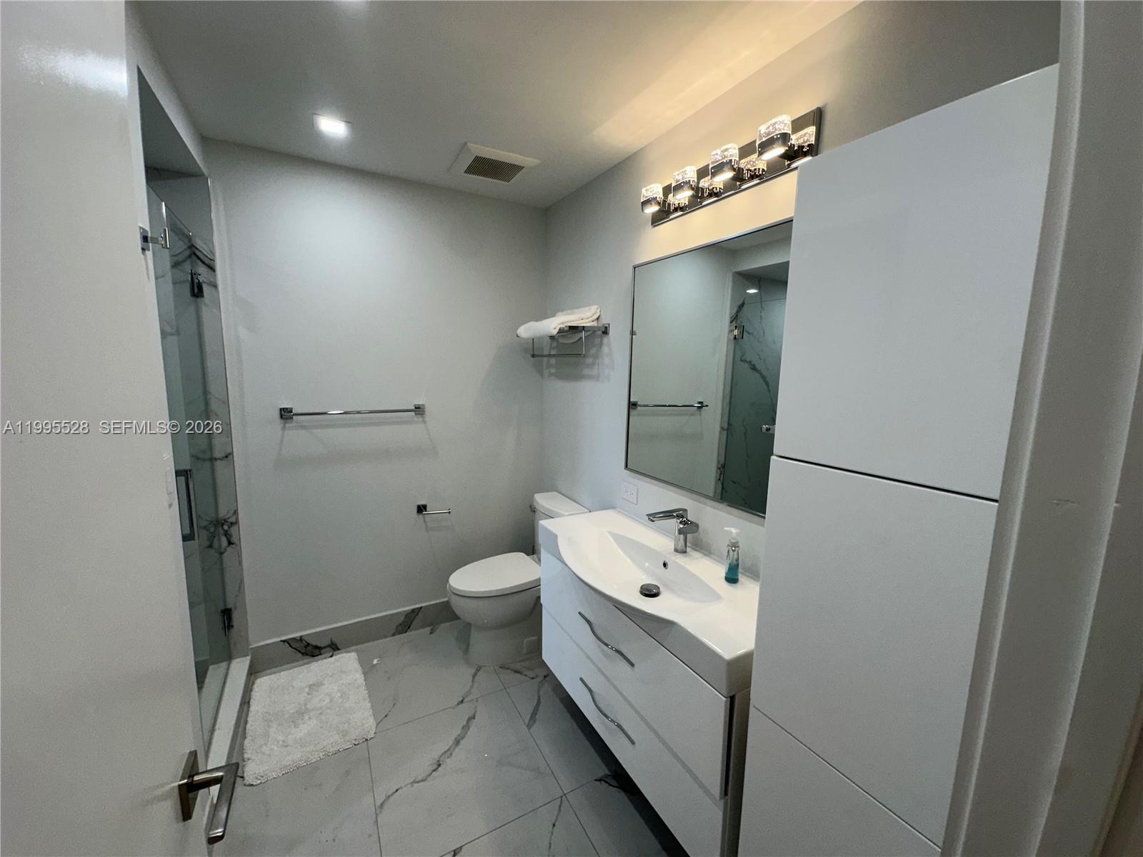 MARINA TOWER CONDO - Residential