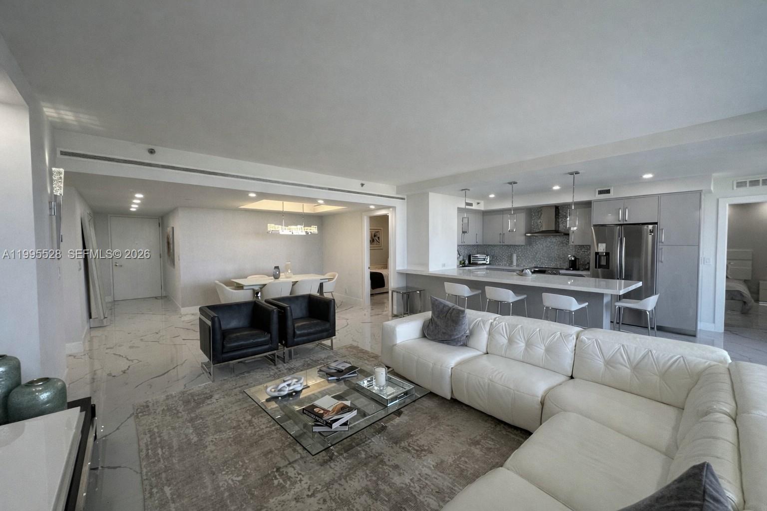 MARINA TOWER CONDO - Residential