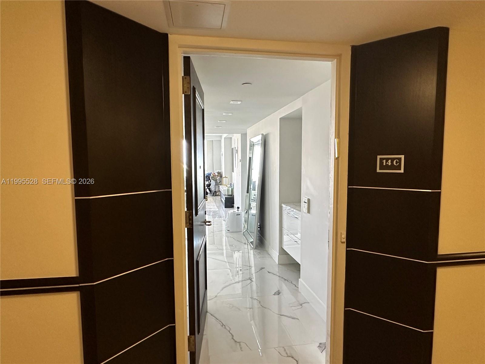 MARINA TOWER CONDO - Residential