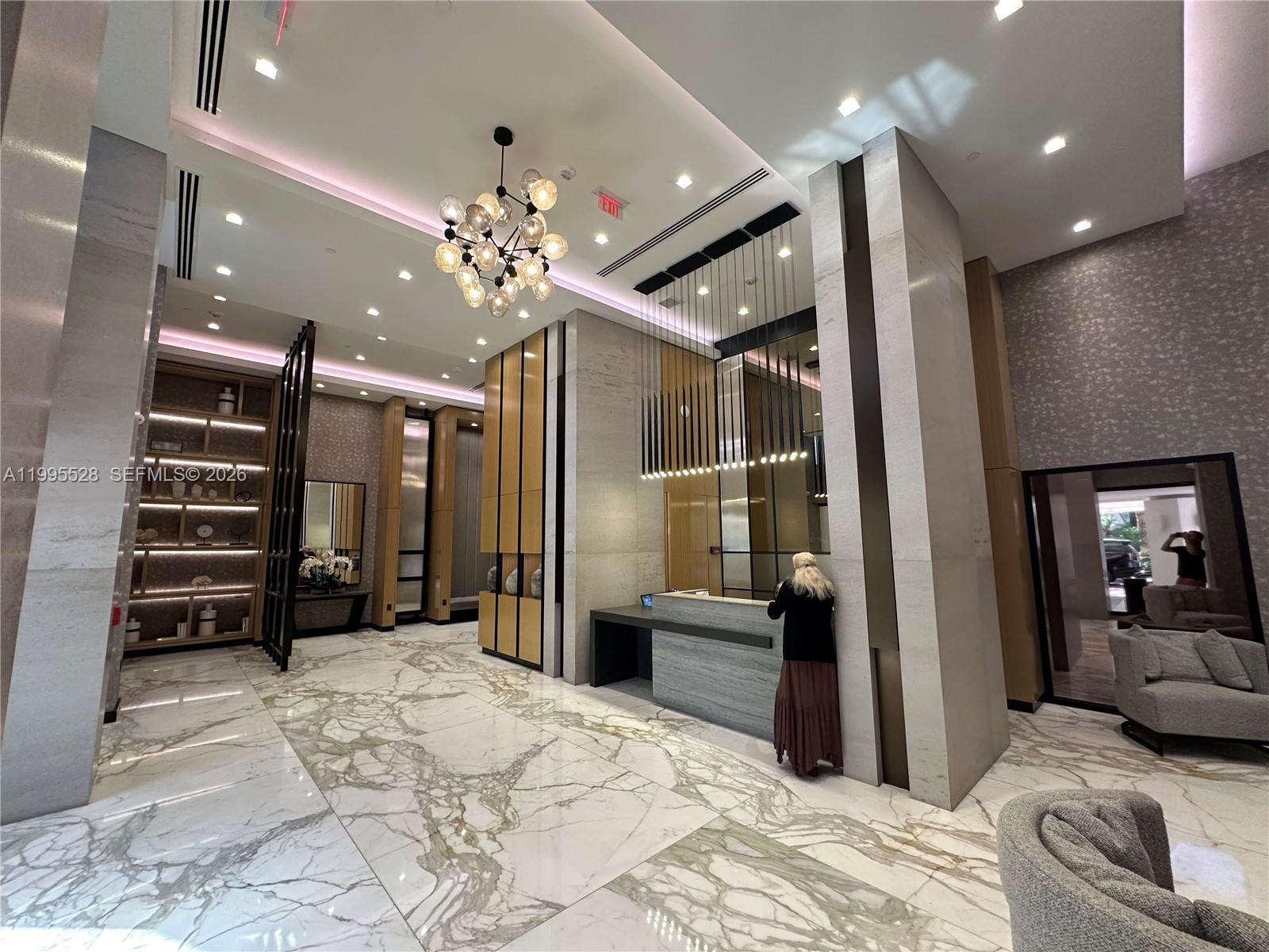 MARINA TOWER CONDO - Residential