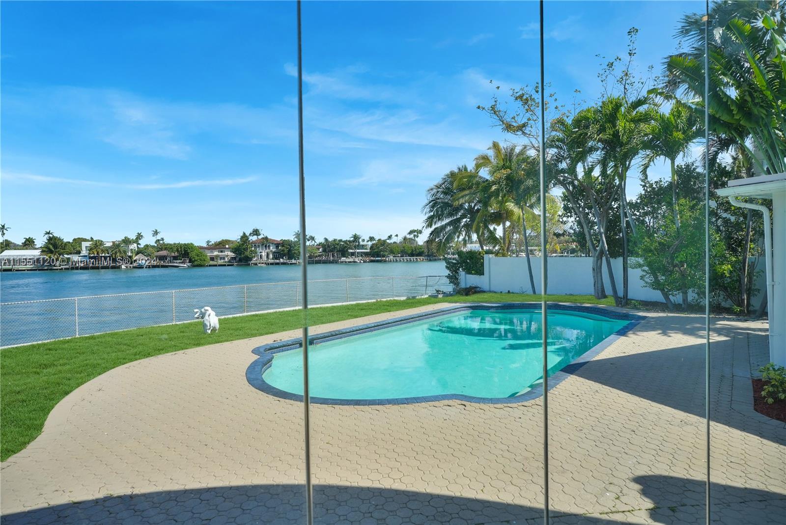 Rental Property at 721 W 47 St, Miami Beach, Miami-Dade County, Florida - Bedrooms: 4 
Bathrooms: 4  - $17,900 MO.