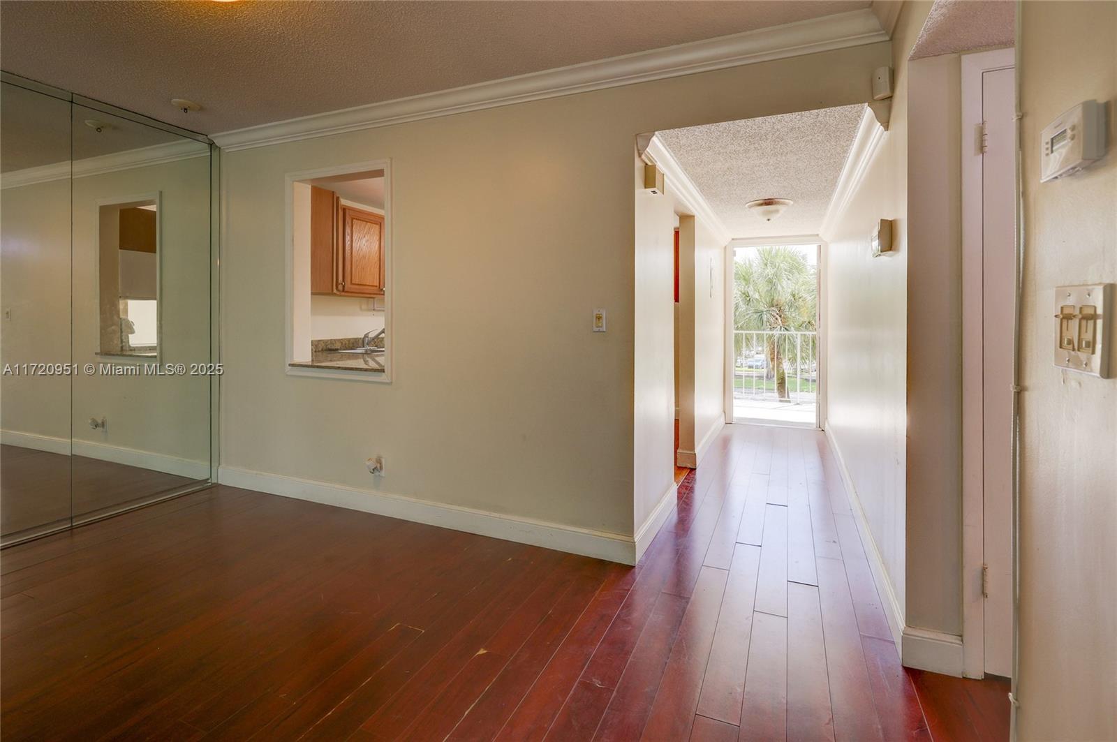 ARROWHEAD CONDO NO IX - Residential