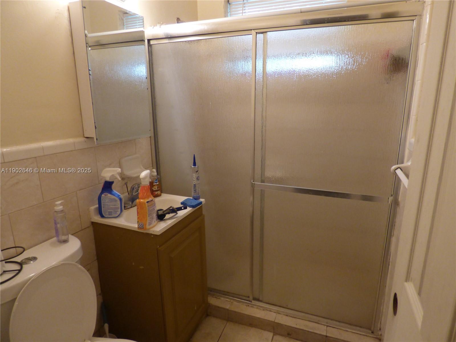 347 NW 42nd St
