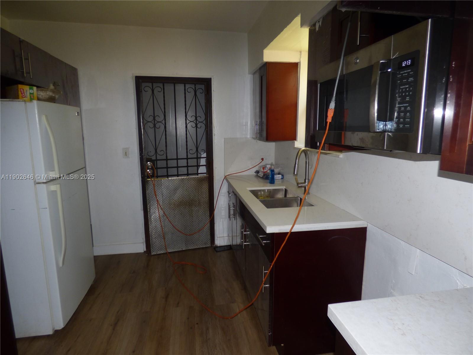 347 NW 42nd St