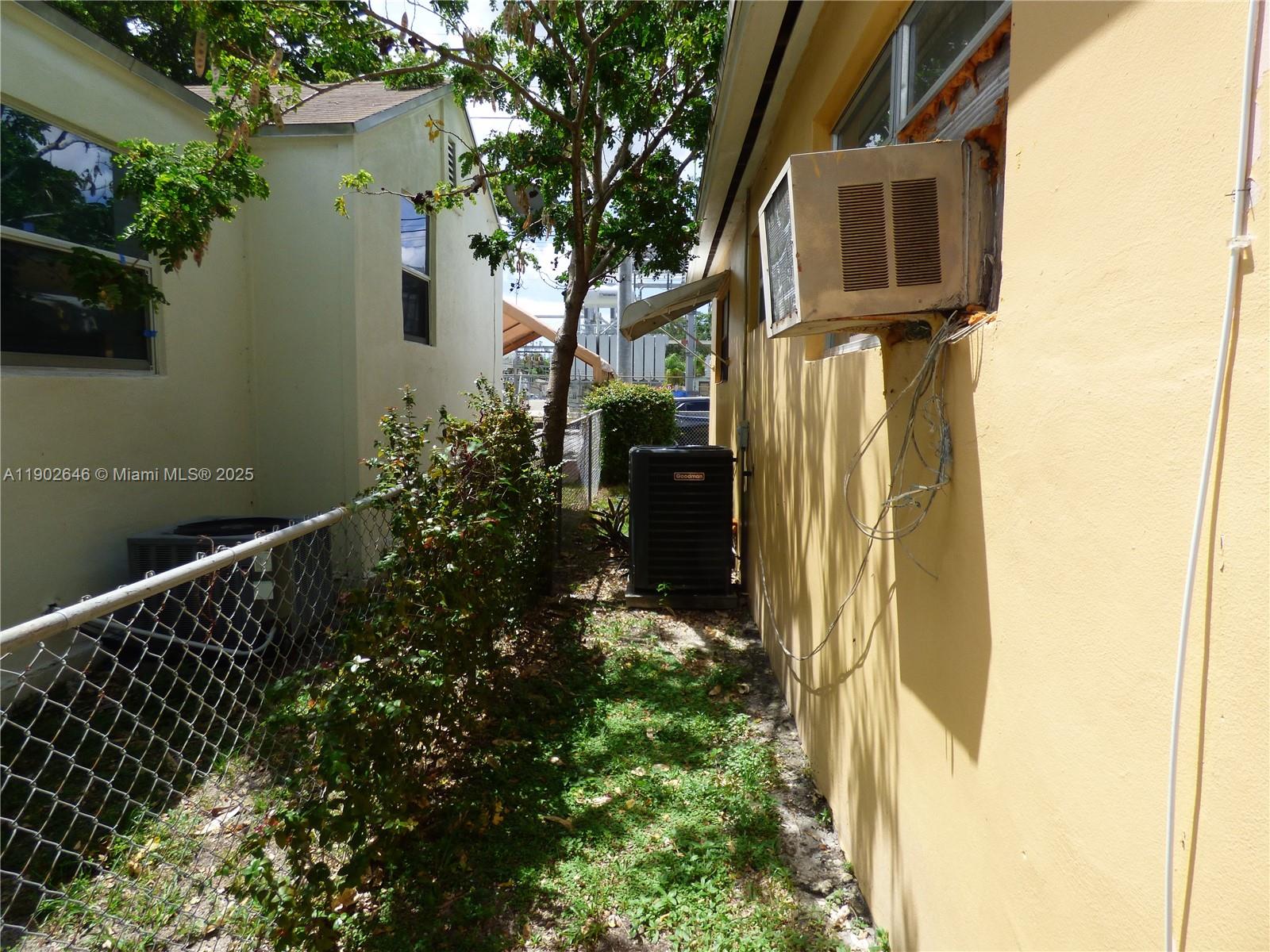 GRIFFINS SUB - Residential