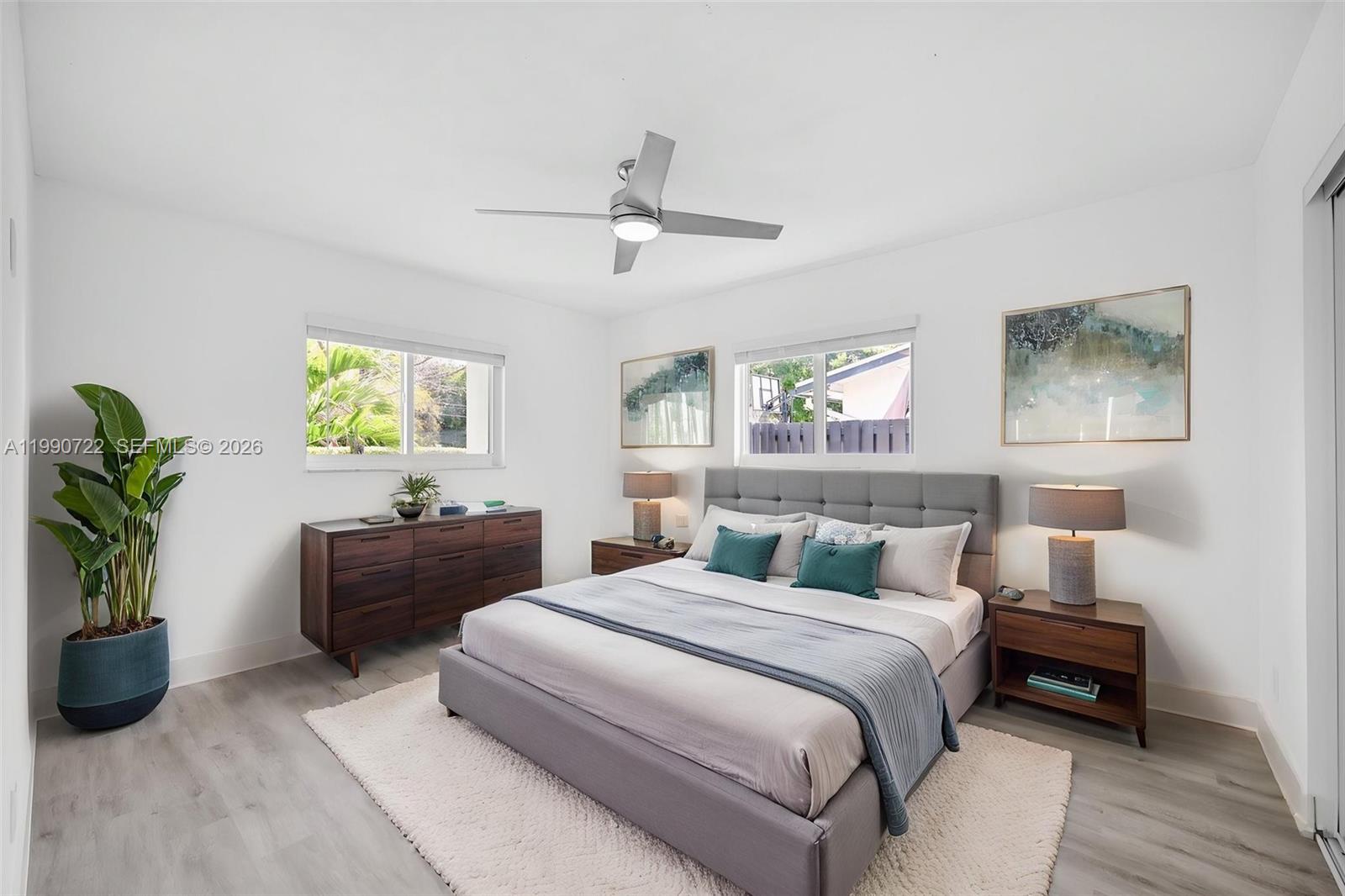 MIRROR LAKE ESTATES SEC S - Residential