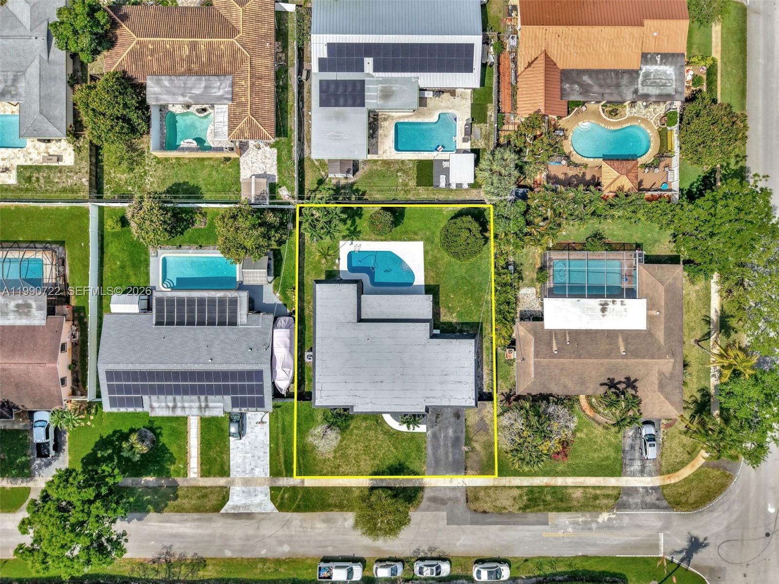 MIRROR LAKE ESTATES SEC S - Residential