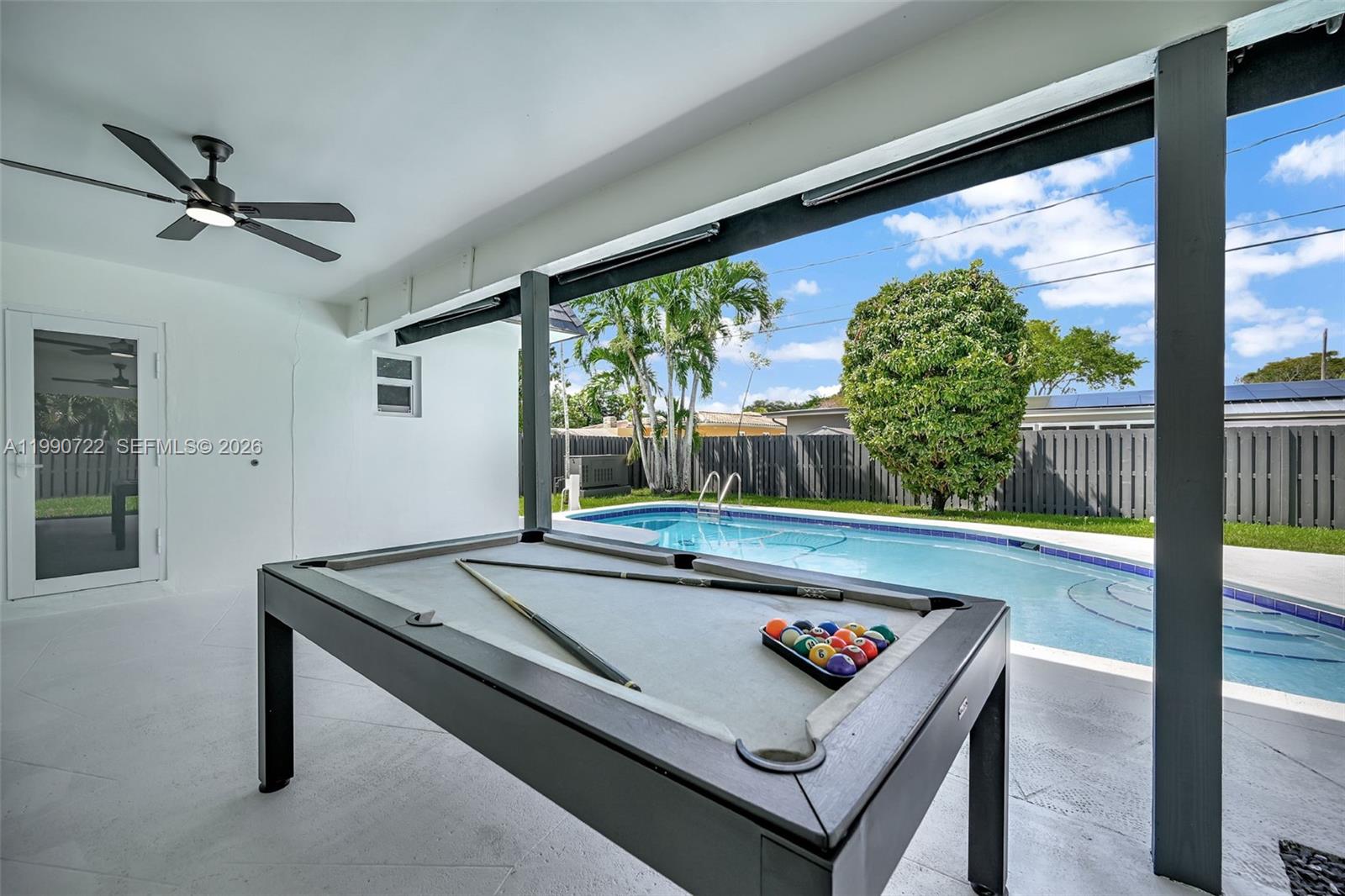 MIRROR LAKE ESTATES SEC S - Residential