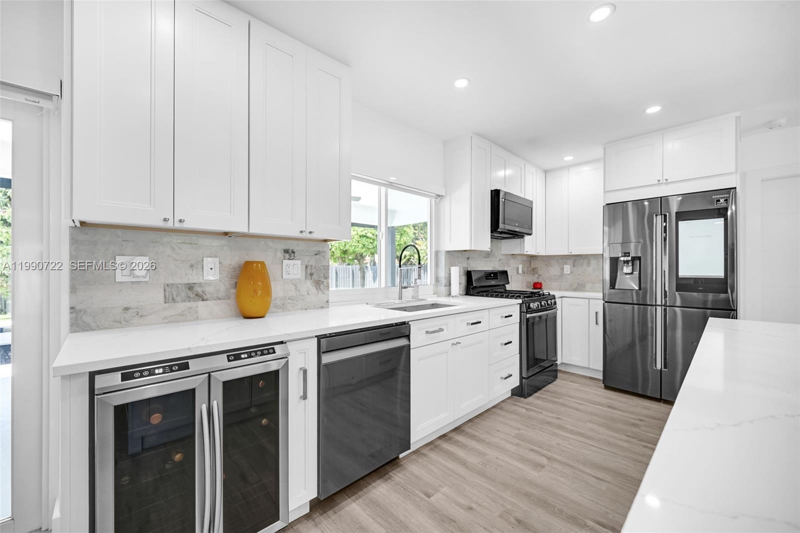 MIRROR LAKE ESTATES SEC S - Residential