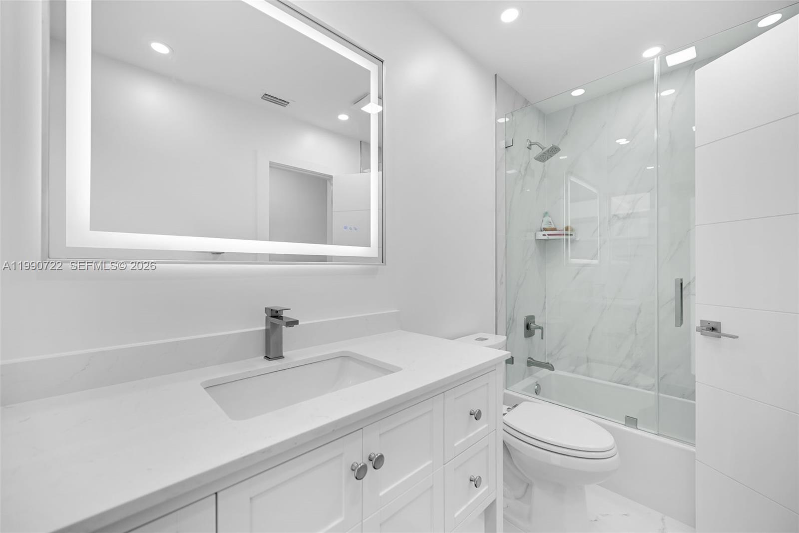 MIRROR LAKE ESTATES SEC S - Residential