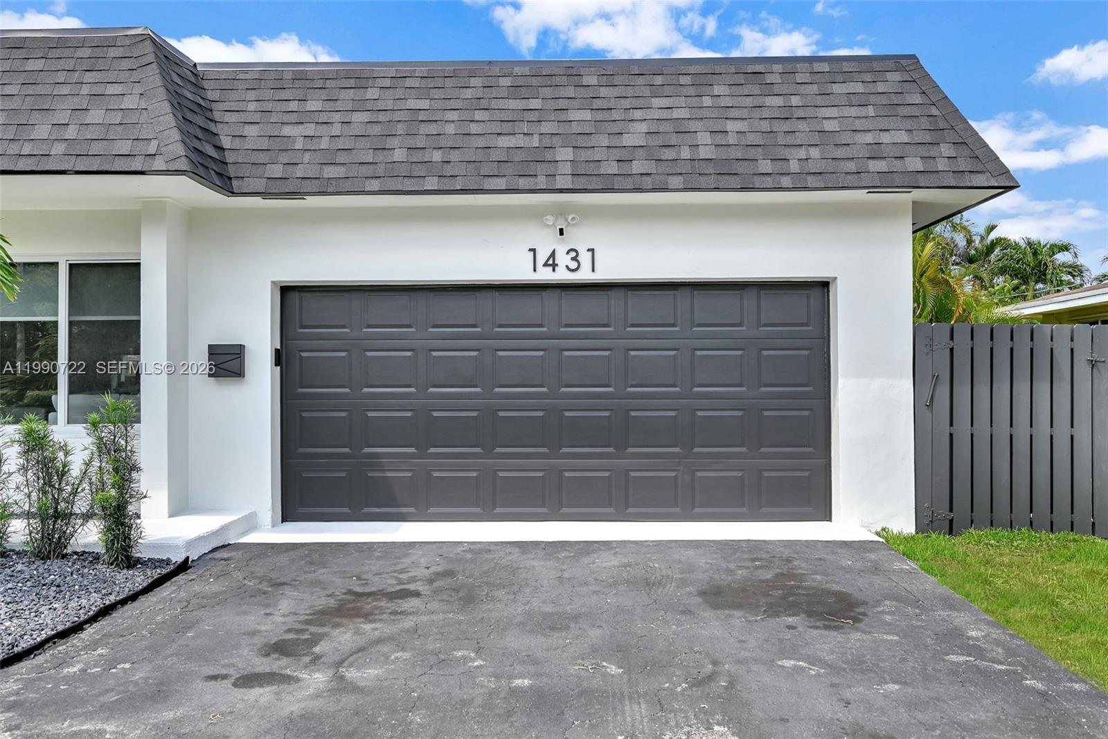 MIRROR LAKE ESTATES SEC S - Residential