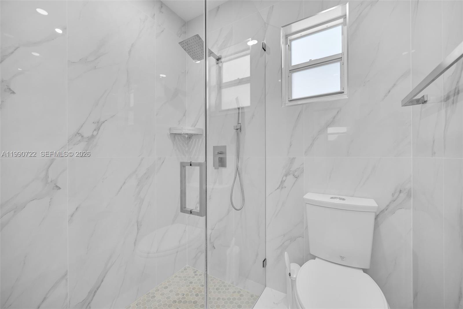 MIRROR LAKE ESTATES SEC S - Residential