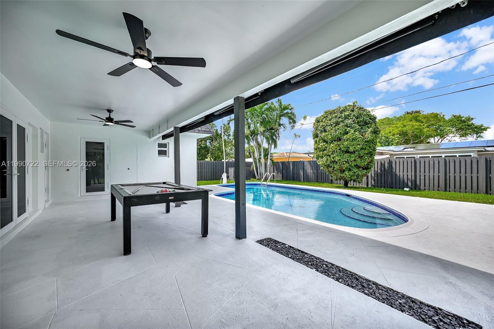 MIRROR LAKE ESTATES SEC S - Residential