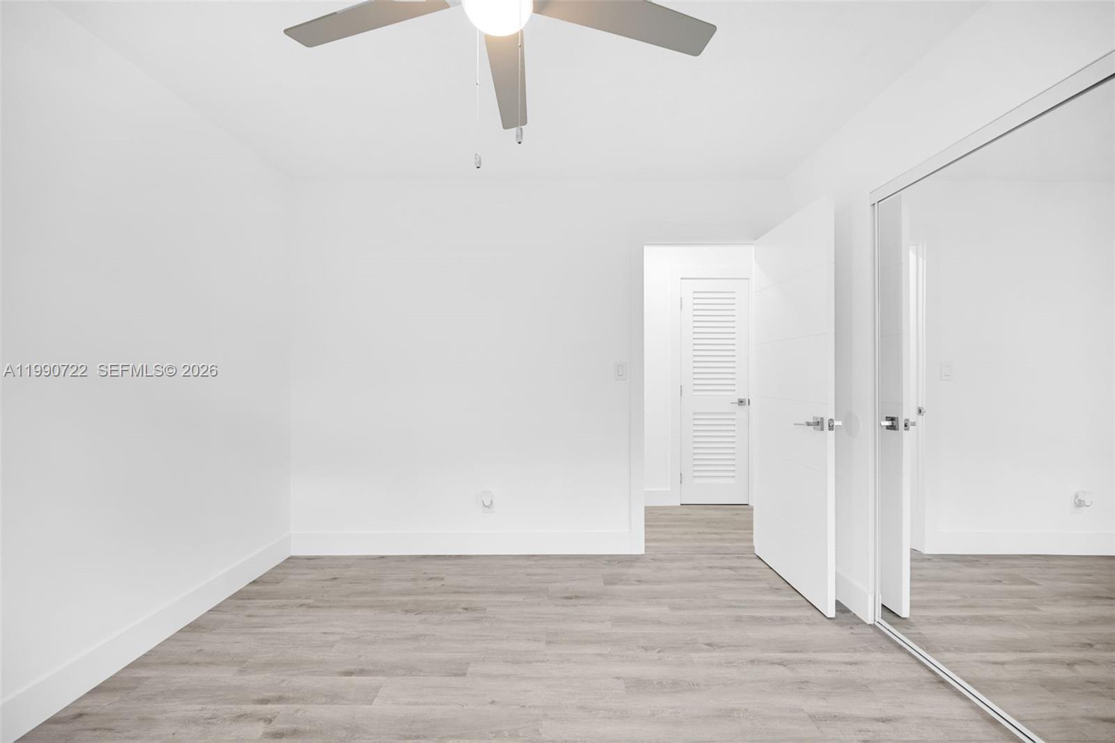 MIRROR LAKE ESTATES SEC S - Residential