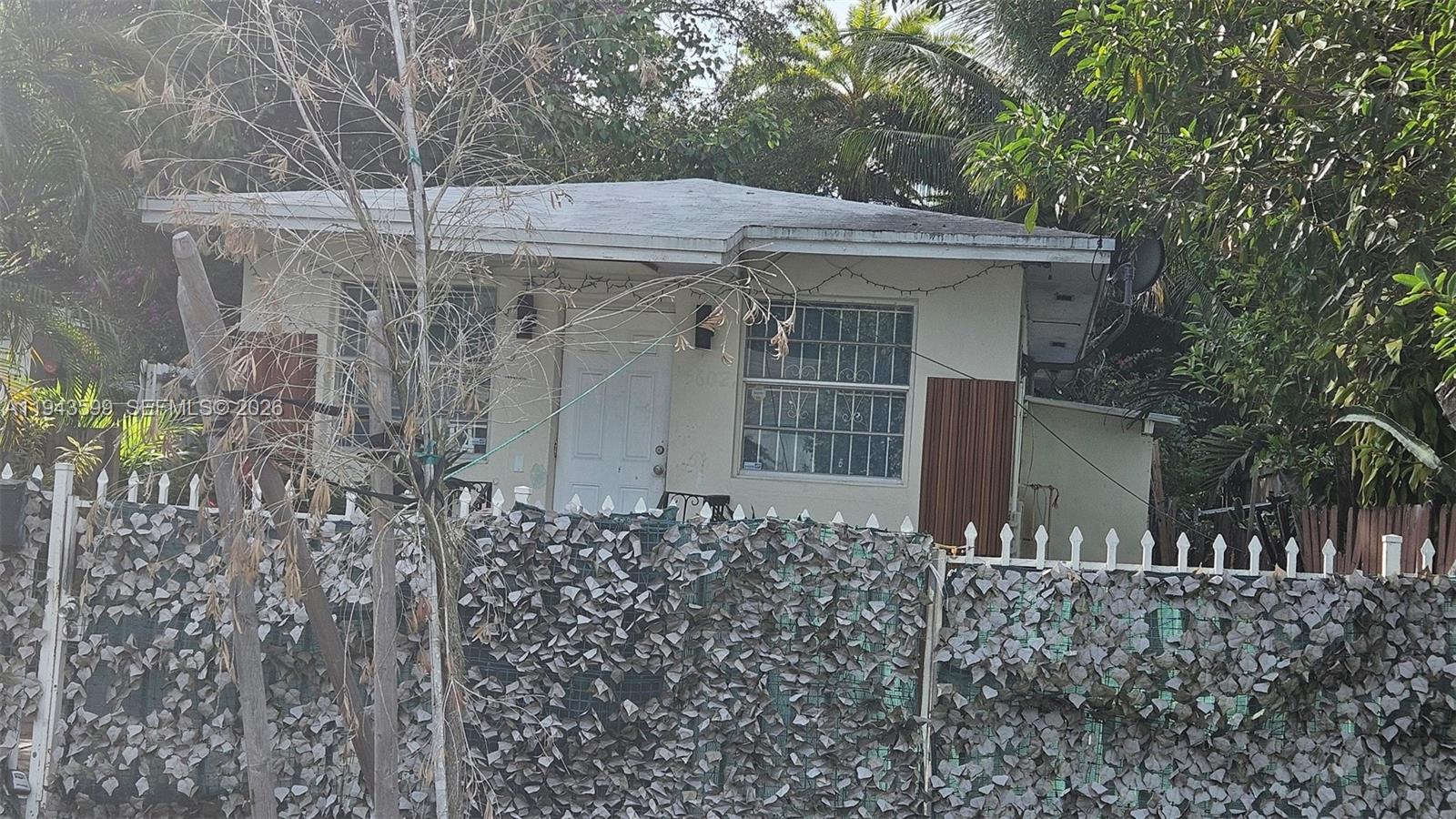 DIXIE HIGHWAY TRACK - Residential