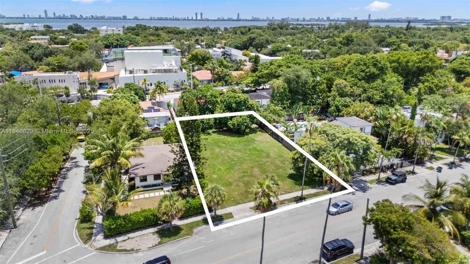 Prime opportunity in Miami’s booming Little River neighborhood! This 11,000+ sq. ft. vacant lot requires no demolition and is shovel ready—perfect for your custom home(s) or development vision. Positioned near the transformative Magic City Innovation District, Cushman School, MiMo District, Midtown, Wynwood, and just a short drive to Miami Beach and MIA airport. Enjoy the energy of an area undergoing exciting revitalization, surrounded by art, culture, and top dining. Create your dream project in one of Miami’s most dynamic growth corridors!
Zoned T3-L