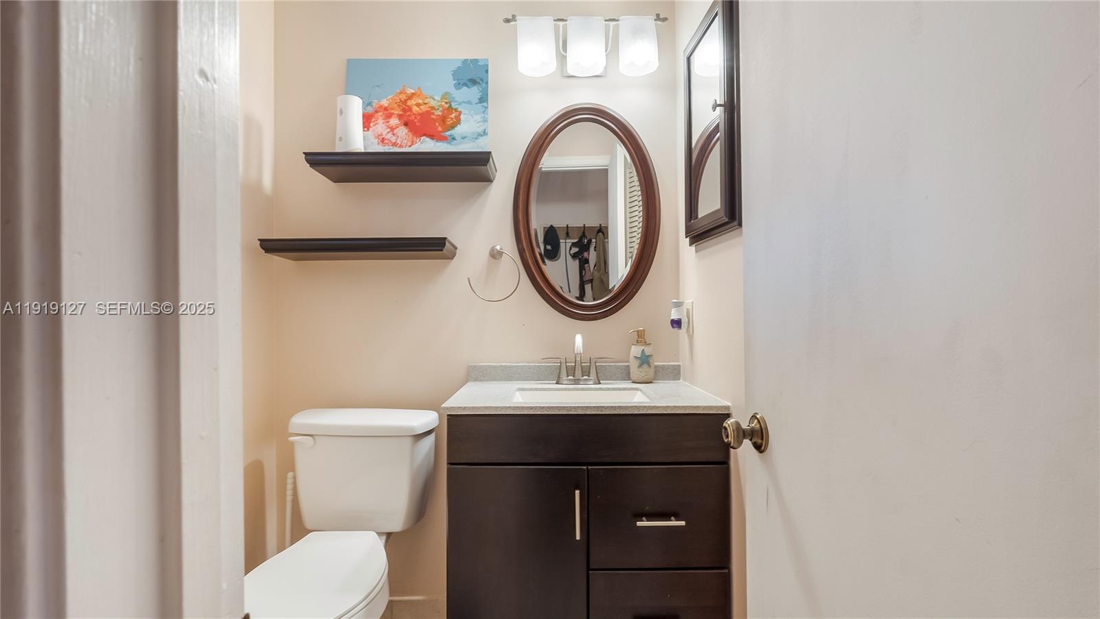 LAUDERDALE BY THE SEA - Residential