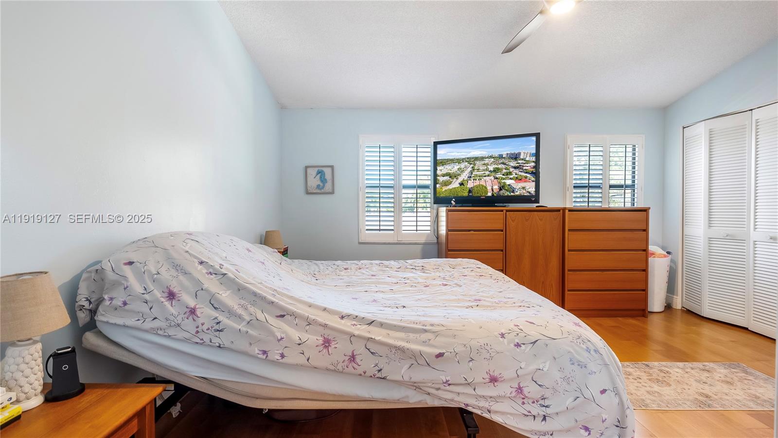 LAUDERDALE BY THE SEA - Residential