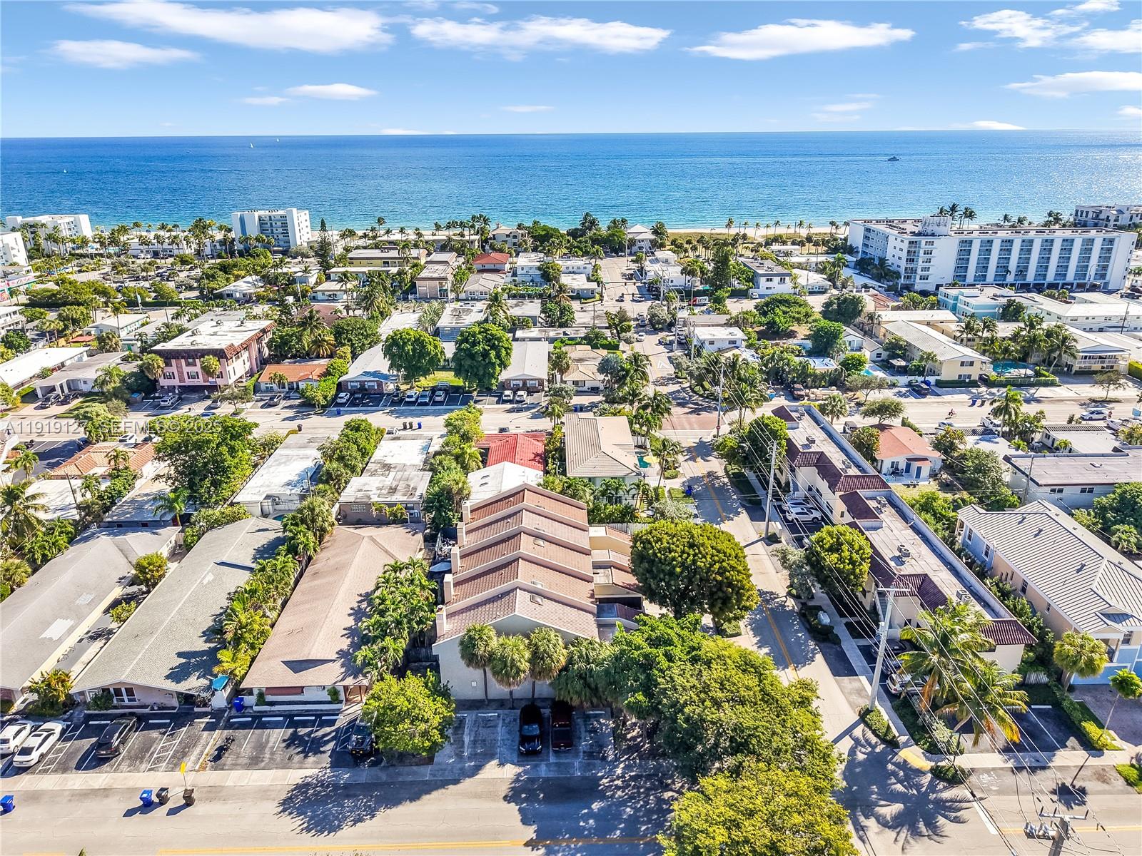 LAUDERDALE BY THE SEA - Residential