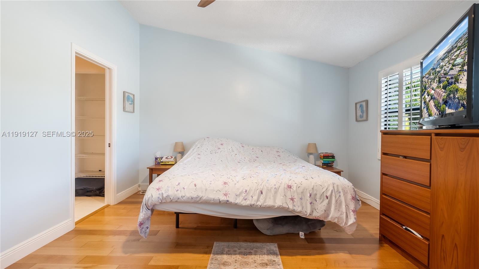 LAUDERDALE BY THE SEA - Residential