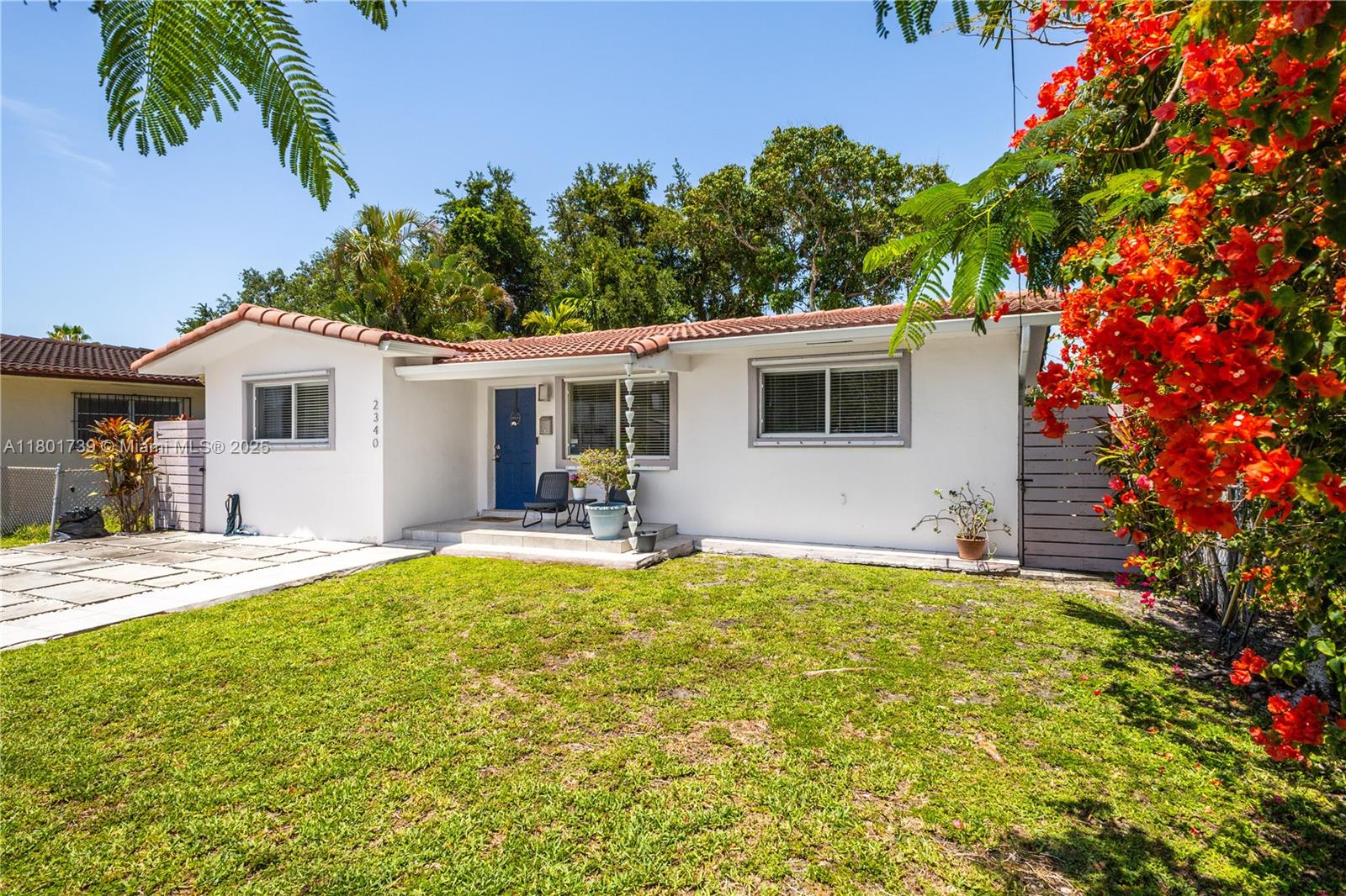 2340 Sw 17th Ave, Miami, Broward County, Florida - 3 Bedrooms  
3 Bathrooms - 
