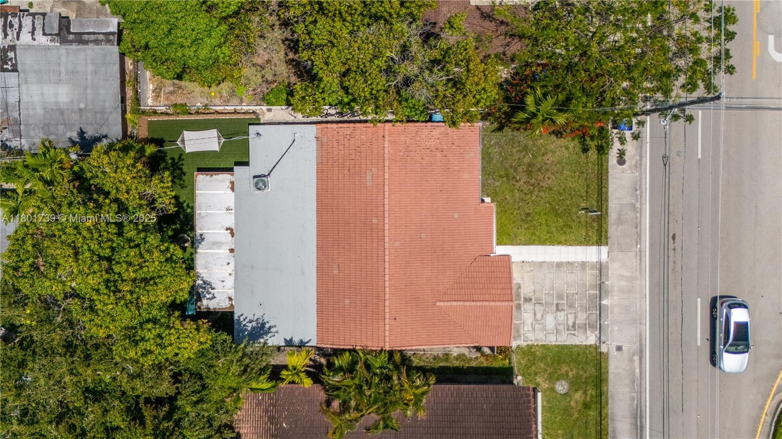 2340 SW 17th Ave