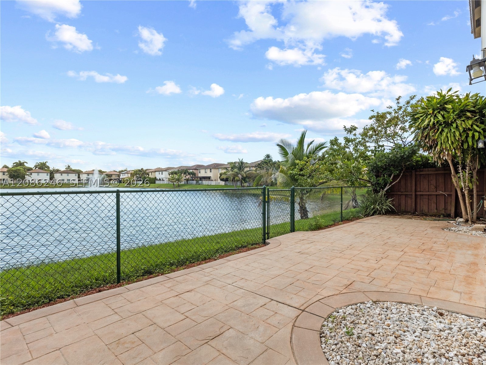 4401 NW 113th Ct