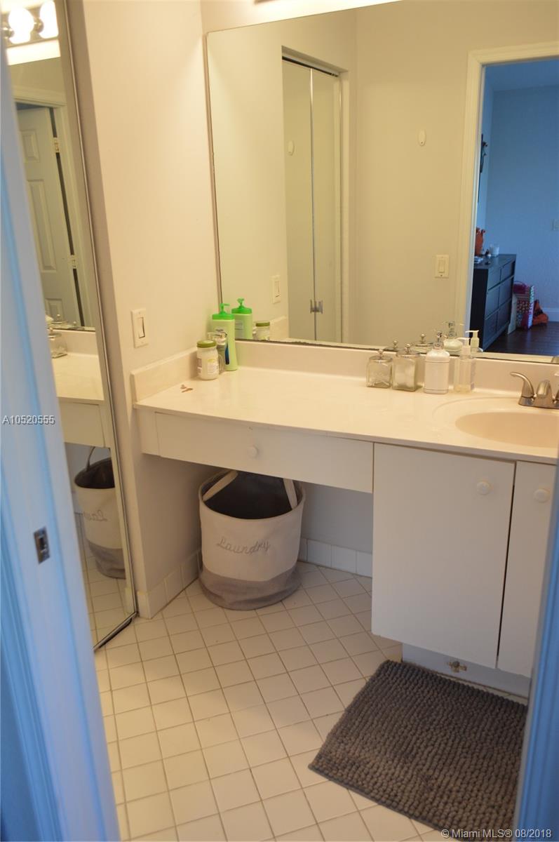 SAVANNA - Residential Lease