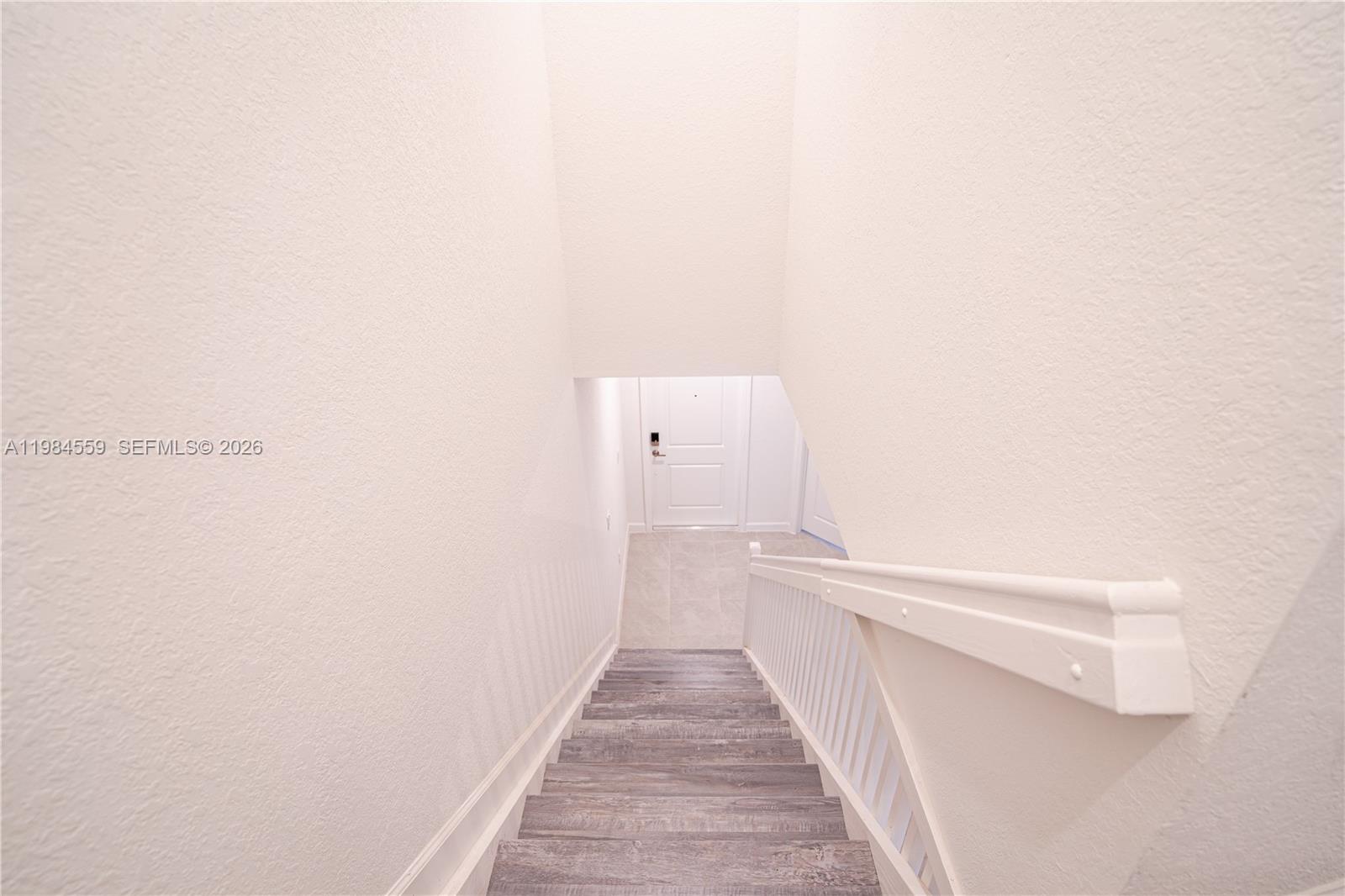 WESTVIEW GARDENS APARTMEN - Residential Lease