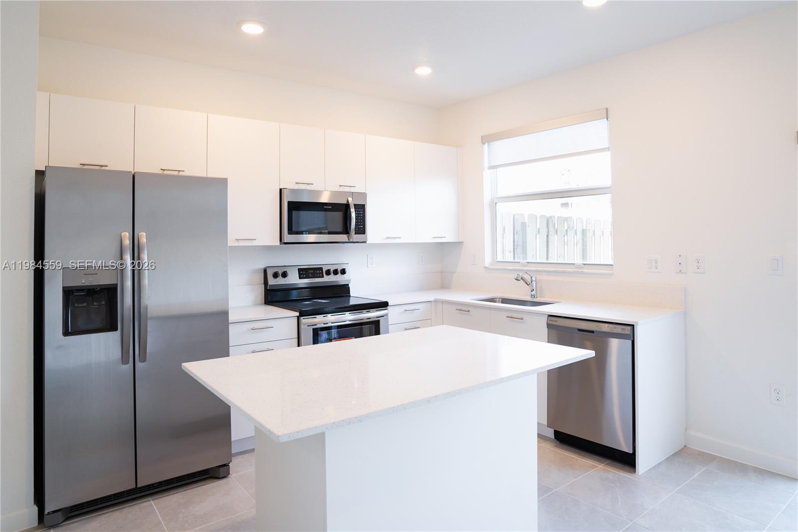 WESTVIEW GARDENS APARTMEN - Residential Lease