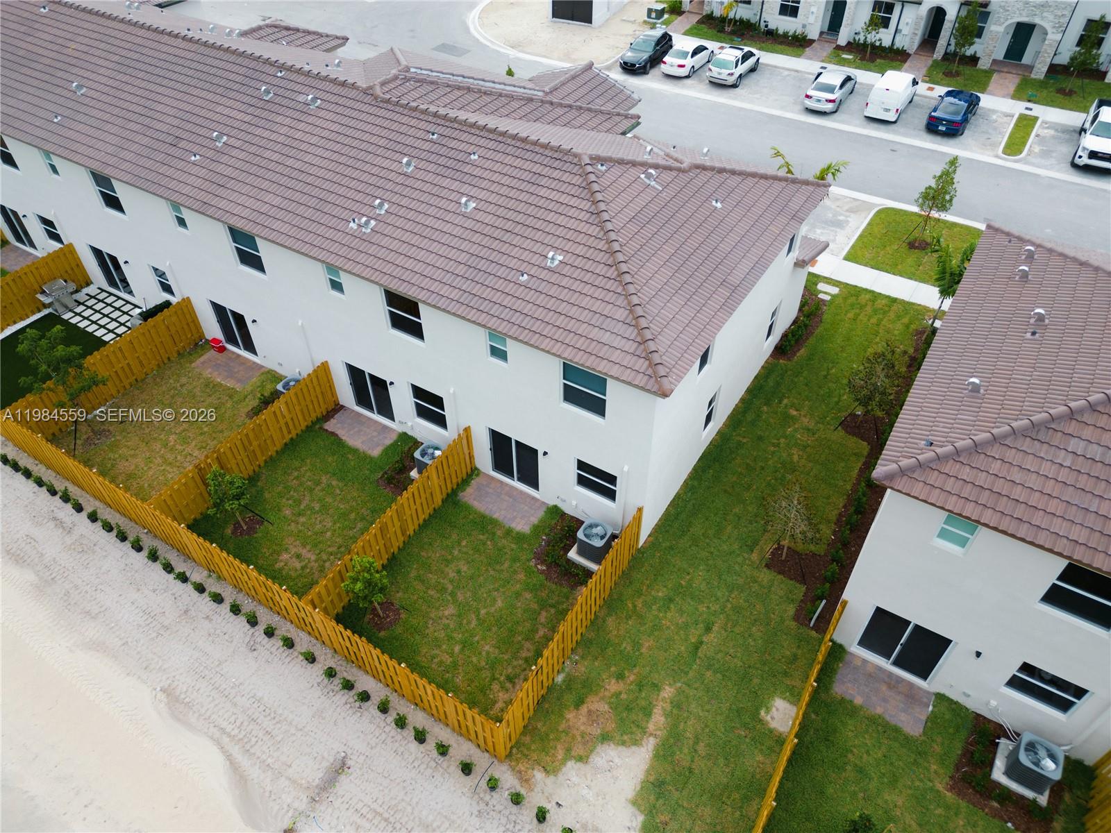 WESTVIEW GARDENS APARTMEN - Residential Lease