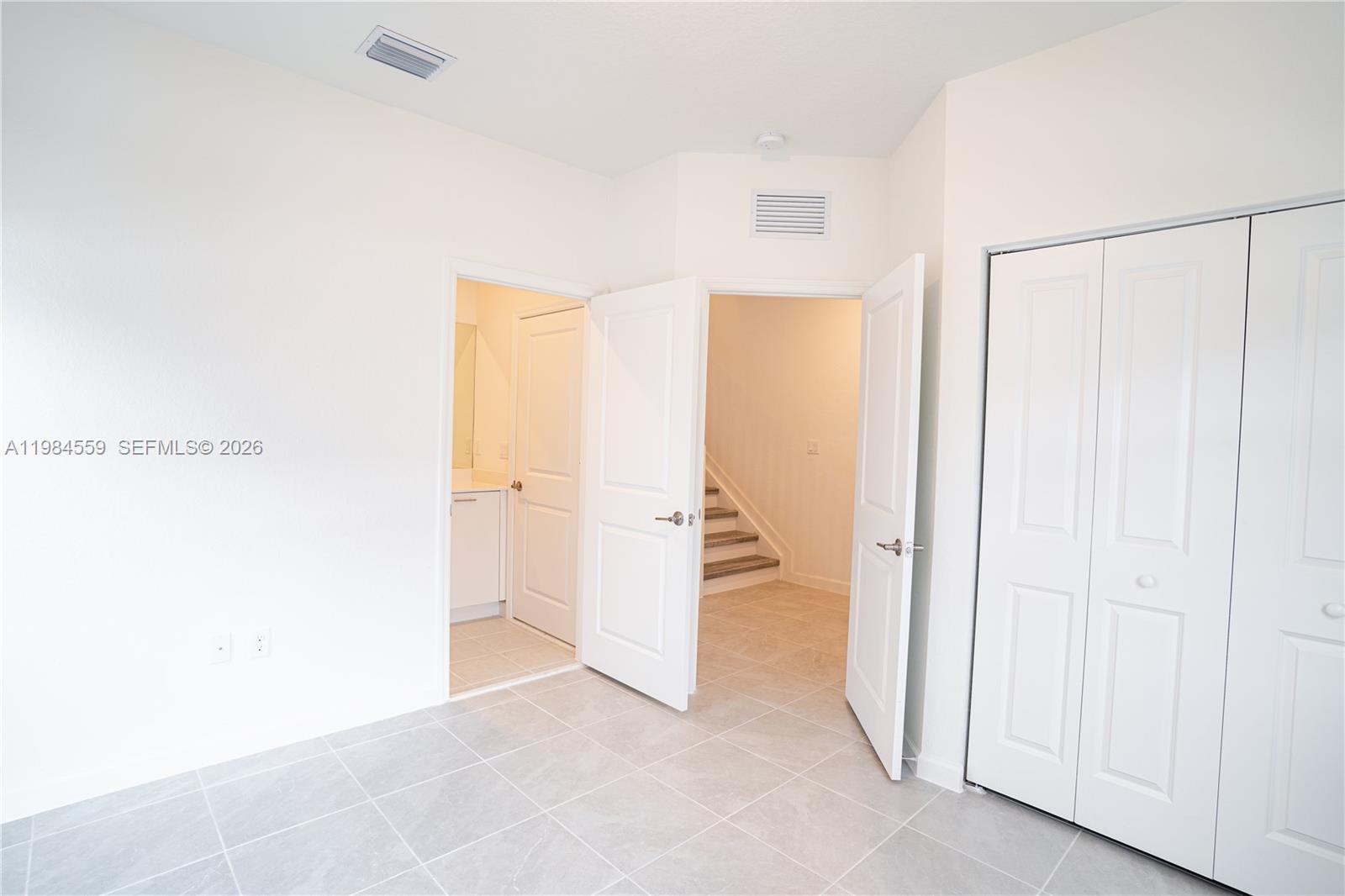 WESTVIEW GARDENS APARTMEN - Residential Lease