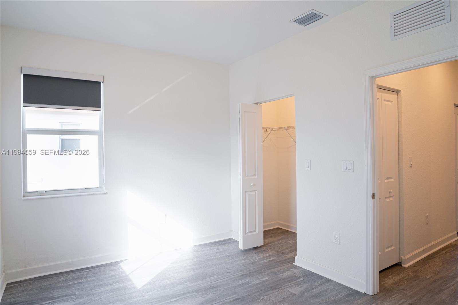 WESTVIEW GARDENS APARTMEN - Residential Lease