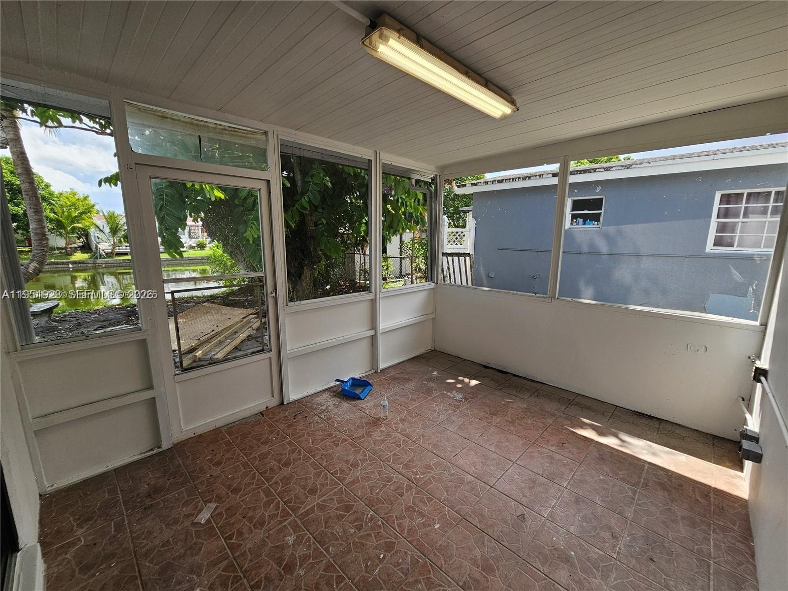 MIRAMAR SEC 10 - Residential