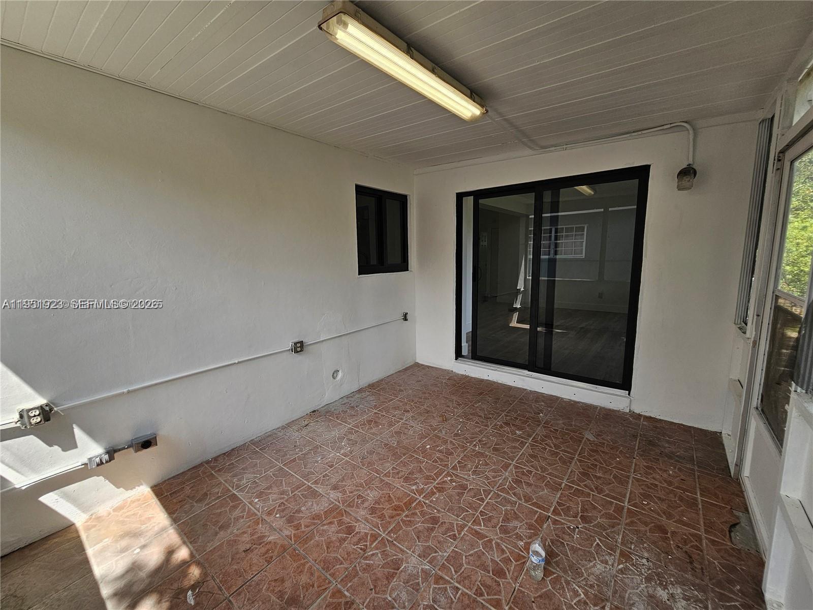 MIRAMAR SEC 10 - Residential