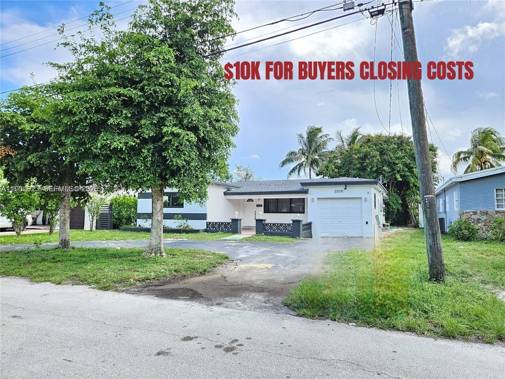 Photo of 7908 Granada Blvd, Miramar, FL 33023 (MLS # A11951923)