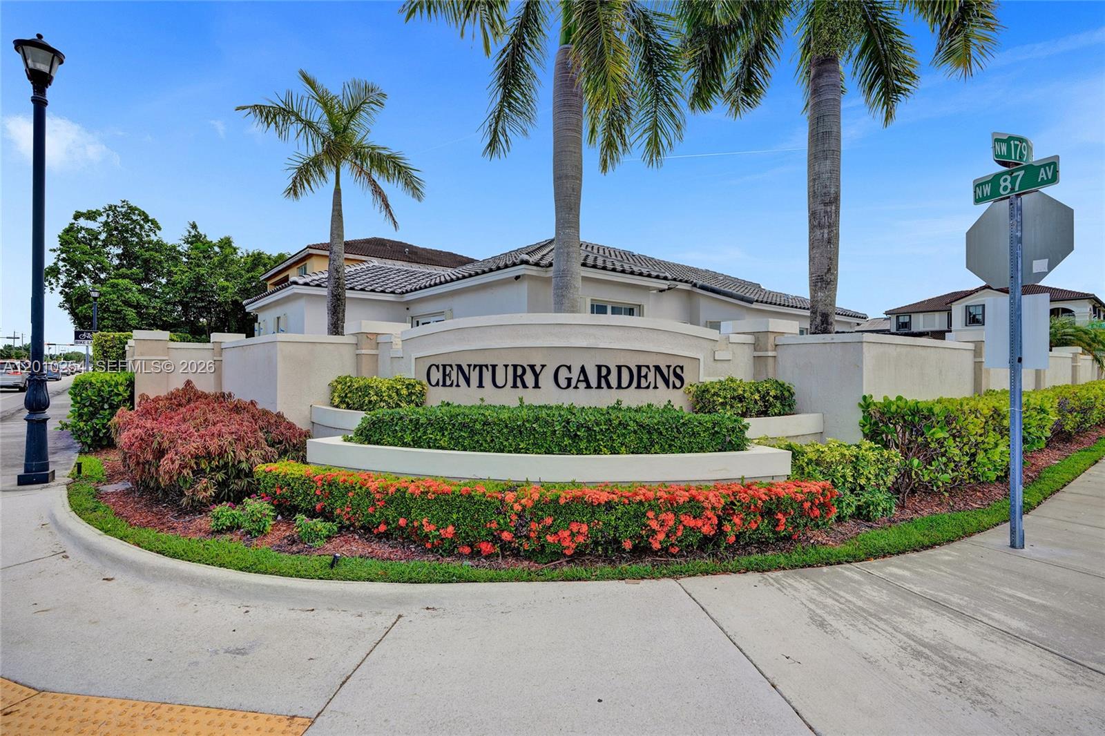CENTURY GARDENS - Residential