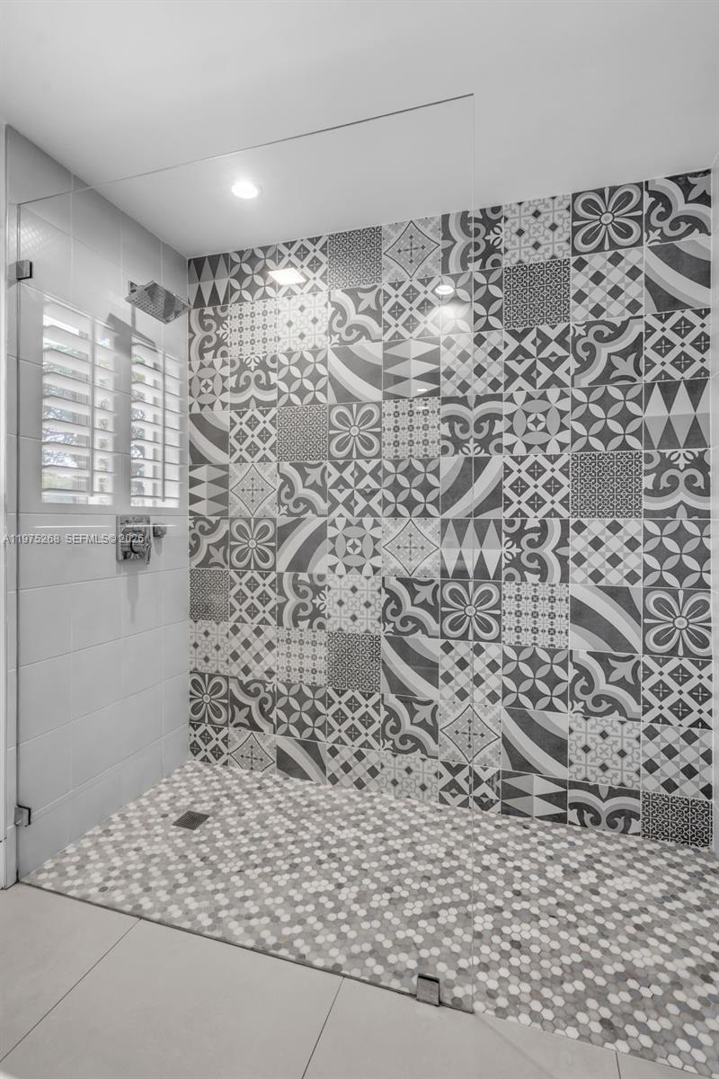 SHENANDOAH - Residential