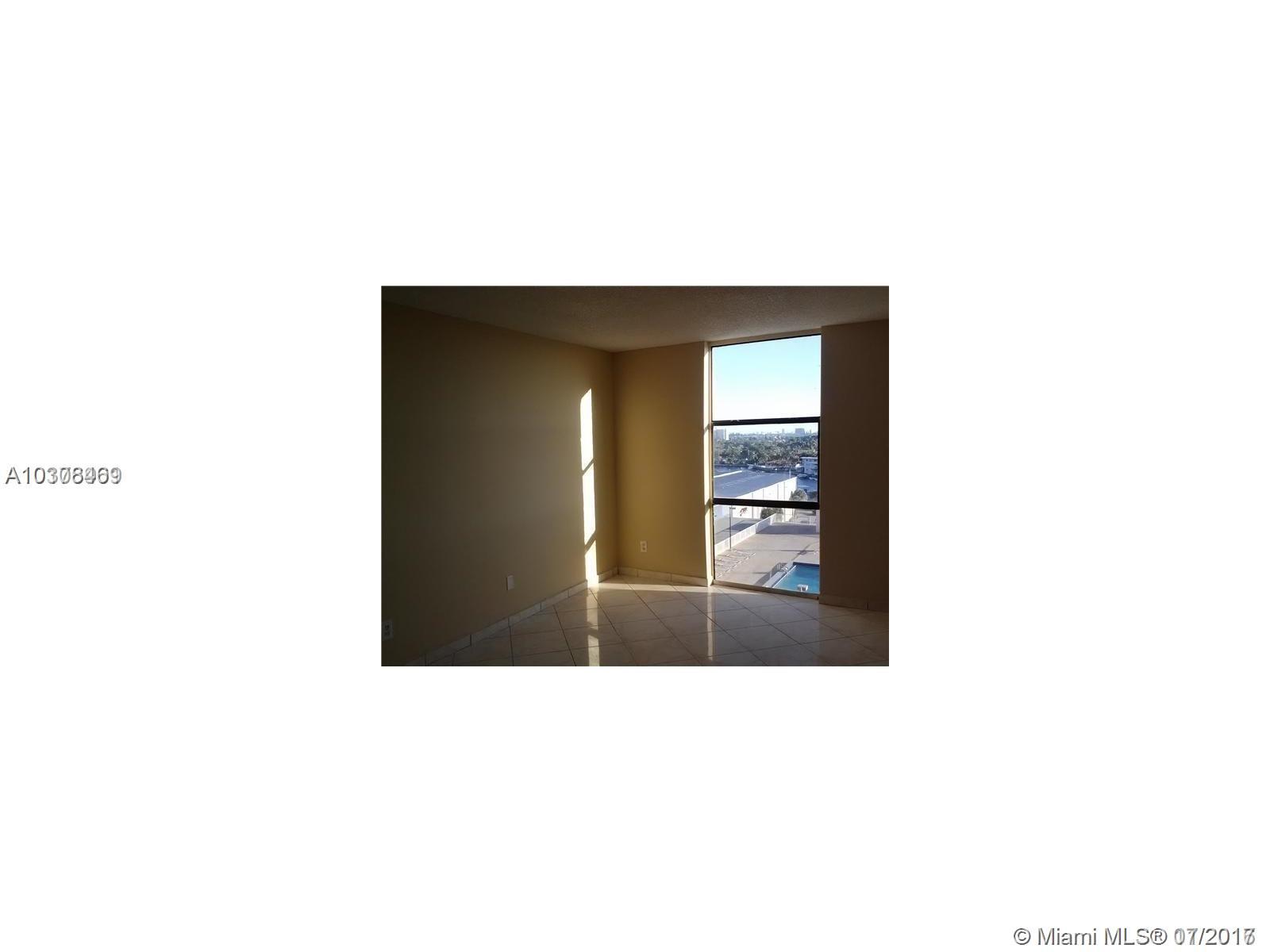 SAILBOAT CAY CONDO - Residential Lease