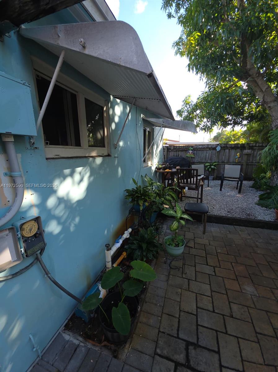 COLLIER MANOR 2ND ADD - Residential